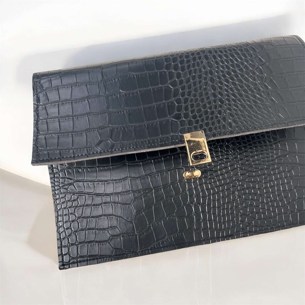Black CR Pouch - Image 2